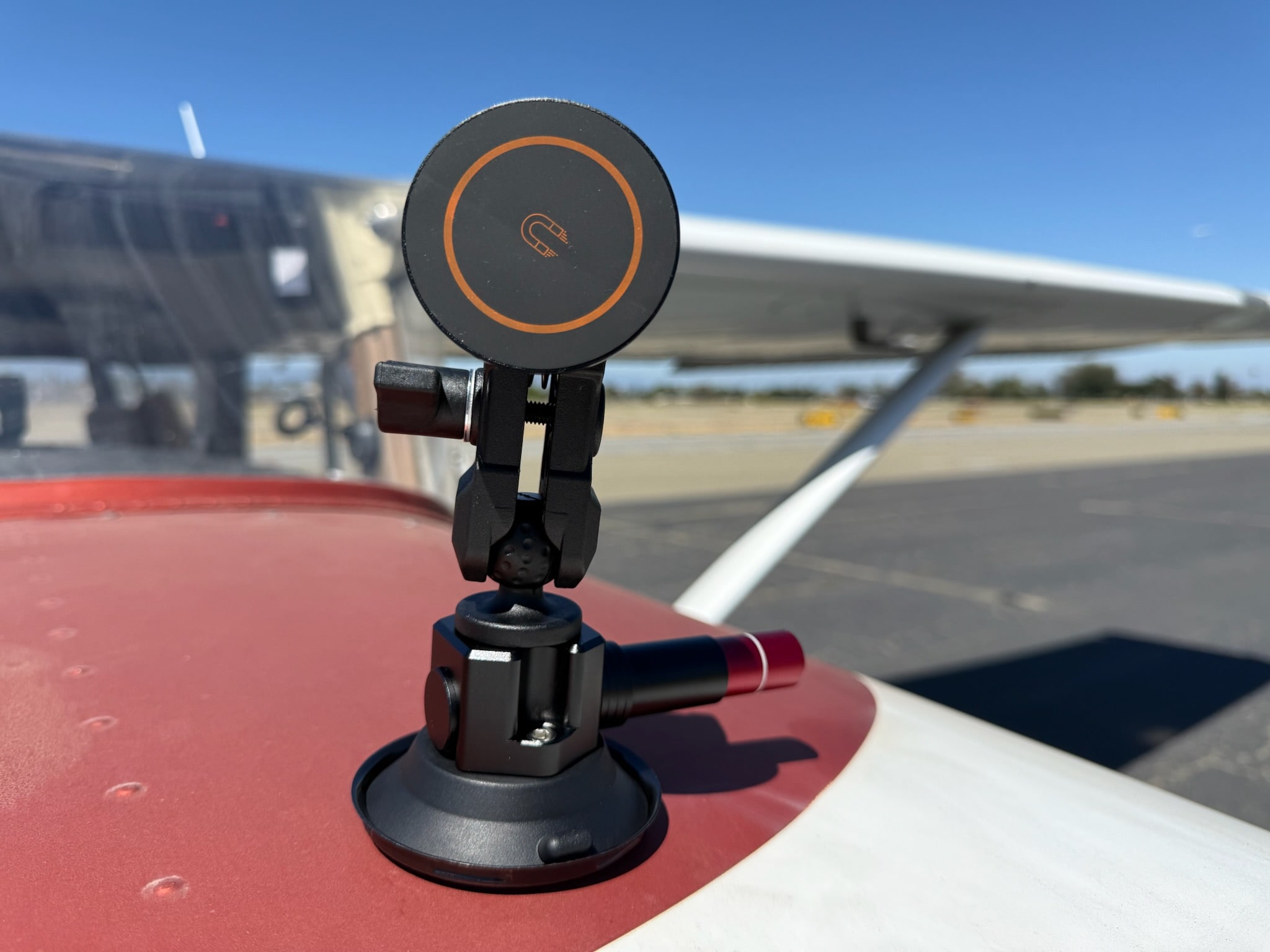 3-Inch Suction + Magnetic Plate, primary external view photographed outside the aircraft